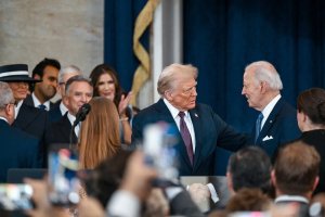 Đọc lá thư ông Biden gửi Tổng thống Trump